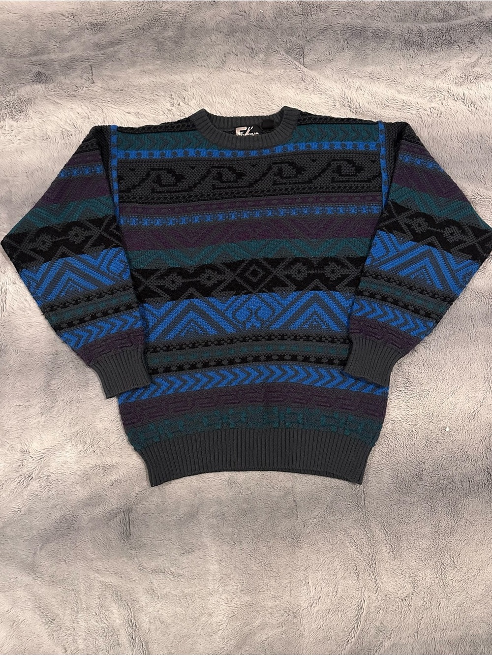 VTG Tyrolia Skiwear Men's Patterned Crewneck Sweater Wool Blend Pullover Size L